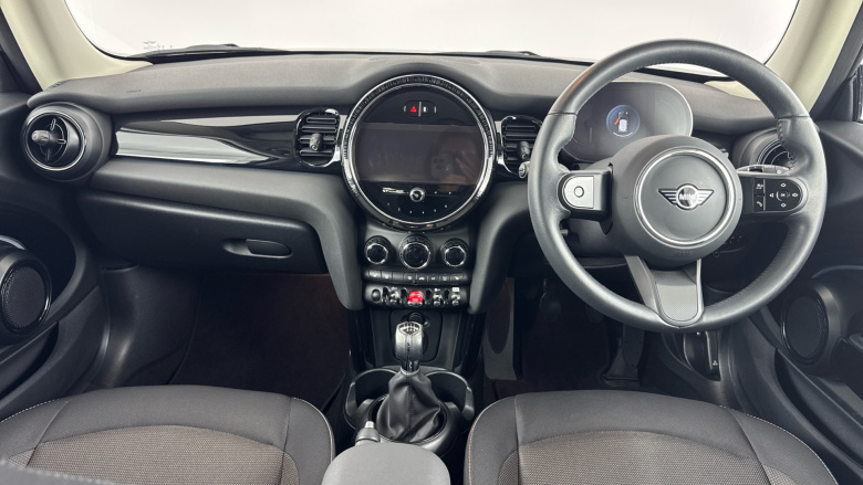 MINI Hatchback 1.5 Cooper Classic Premium 3dr Petrol Hatchback